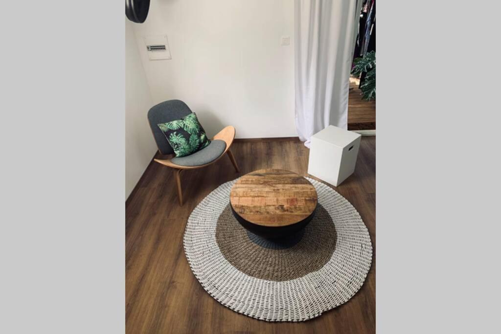 La Caze Amoremieve Pour Un Sejour Cozy A St Pierre Saint Pierre Ngoại thất bức ảnh