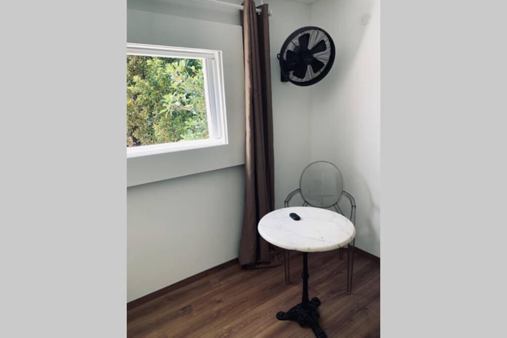 La Caze Amoremieve Pour Un Sejour Cozy A St Pierre Saint Pierre Ngoại thất bức ảnh